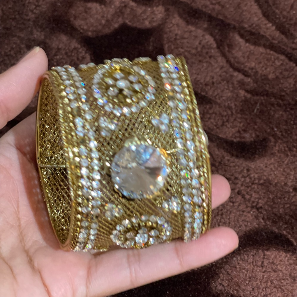 Elegant Gold and Silver Crystal Bracelet